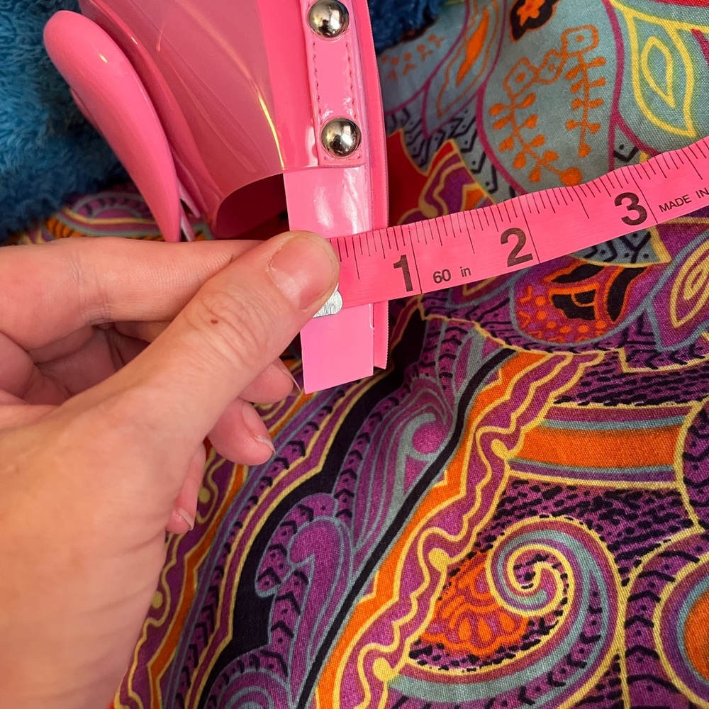 Dolls Kill Pink Heart Heels - Picture 4 of 5